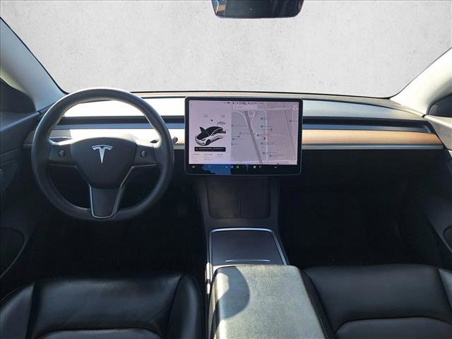 Used 2021 Tesla Model 3 Standard Range Plus image 15