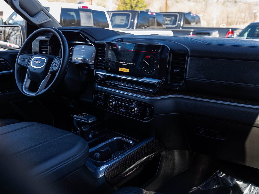 Used 2025 GMC Sierra 1500 Elevation w/ Preferred Package AWD/4WD image 33