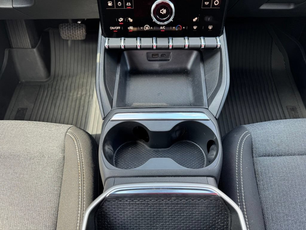 Certified 2026 GMC Terrain Elevation w/ LPO, Floor Liner Package FWD image 24