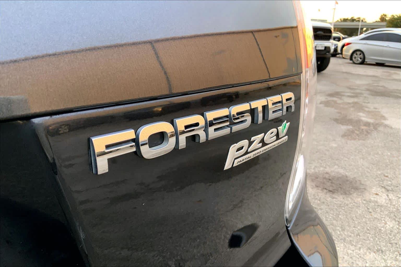 Used 2011 Subaru Forester 2.5X Premium w/ All-Weather Pkg AWD/4WD image 24