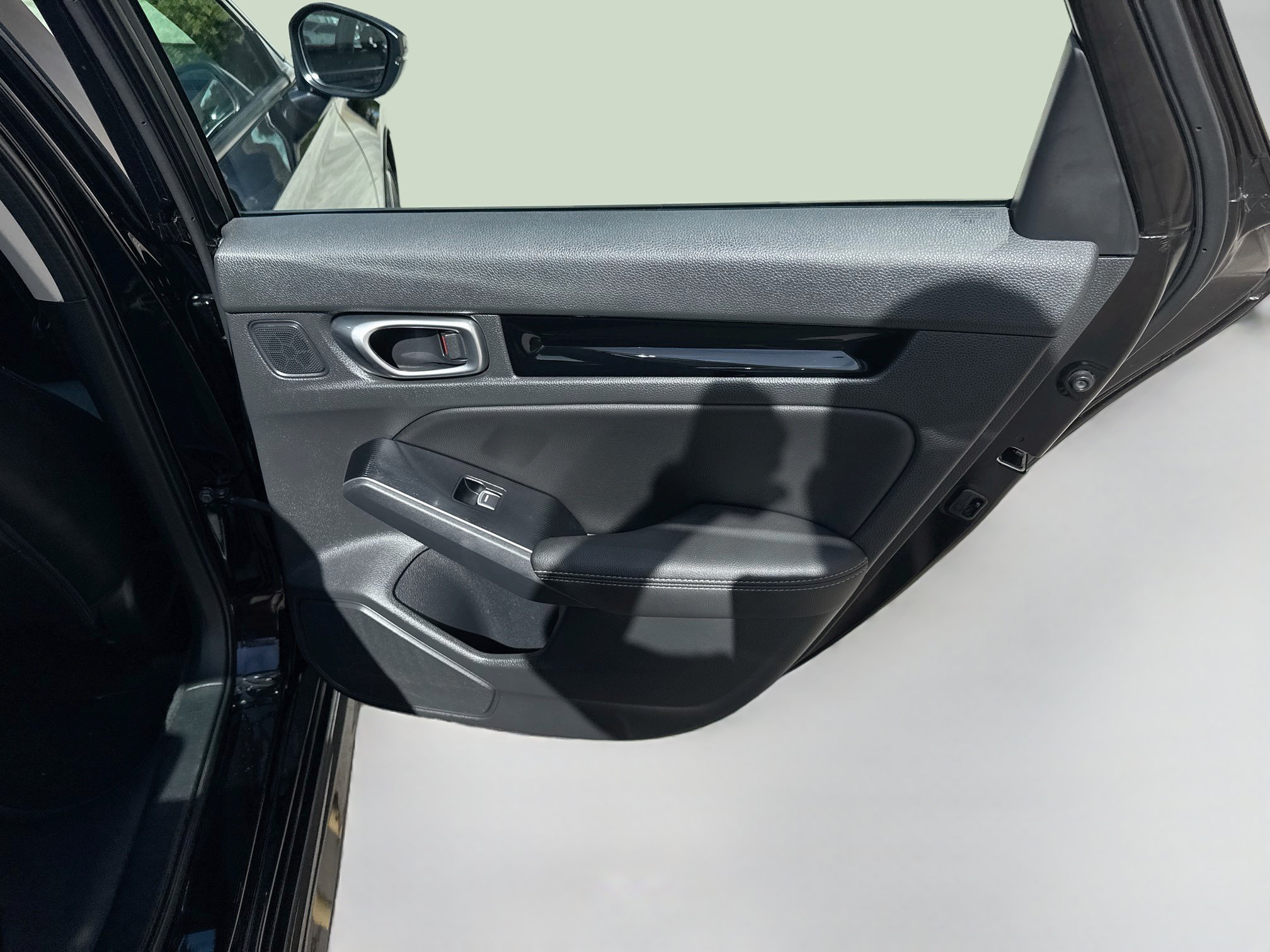Used 2023 Honda Civic Touring image 30