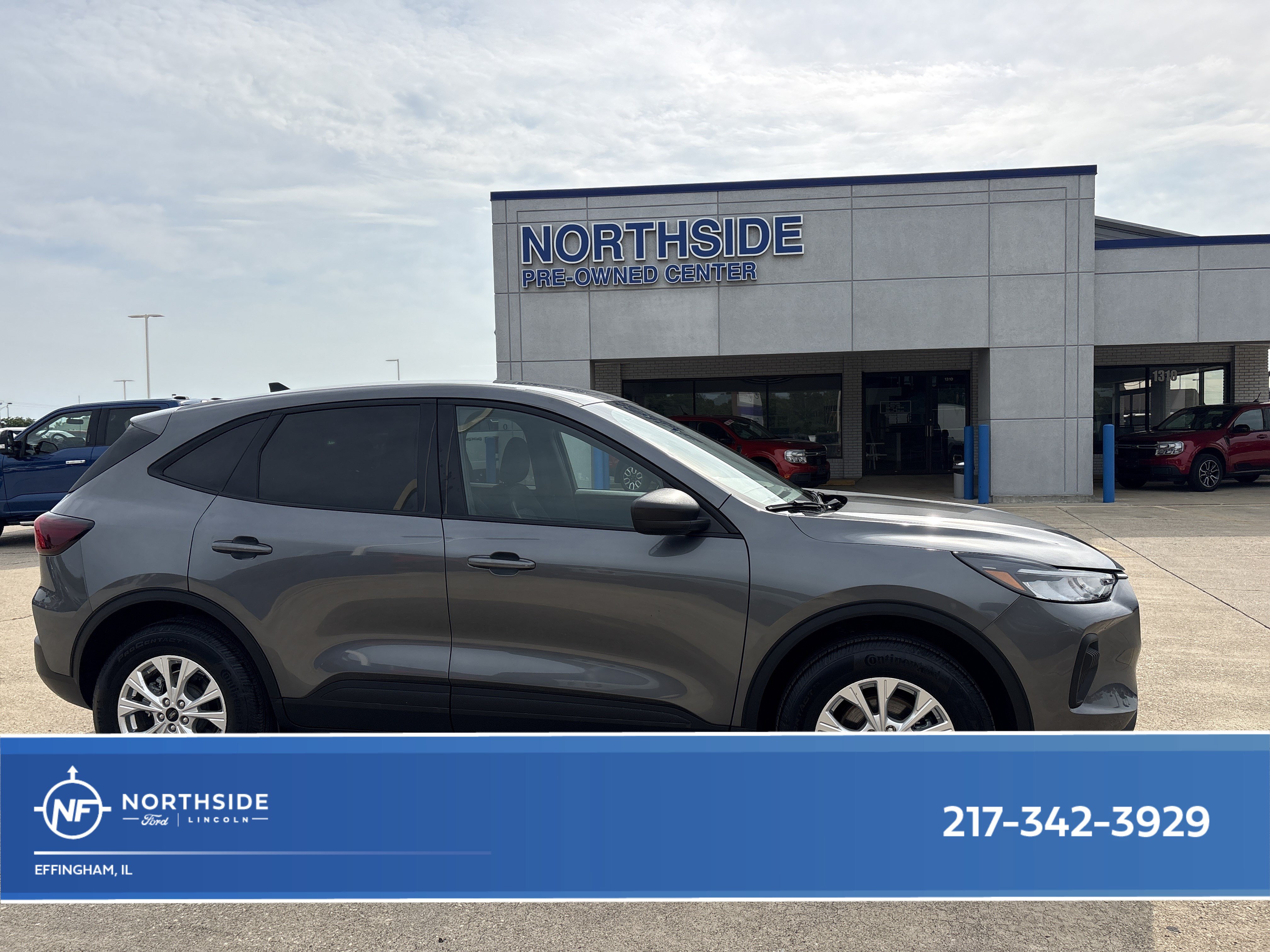 Used 2026 Ford Escape Active w/ Tech Pack #1 AWD/4WD image 1