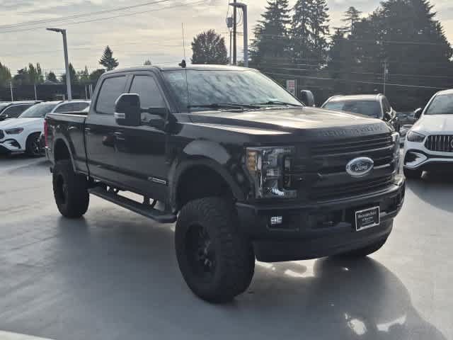 Used 2019 Ford F350 Lariat w/ Lariat Ultimate Package AWD/4WD image 2