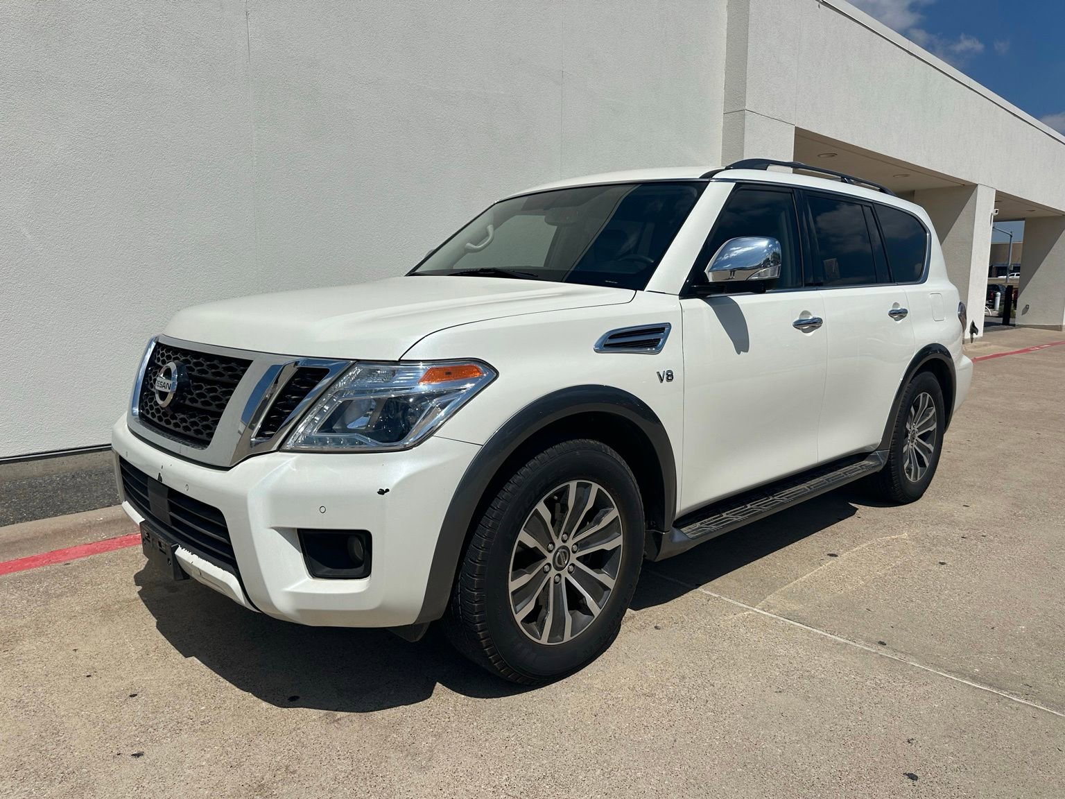 Used 2020 Nissan Armada SL w/ Premium Package RWD image 3