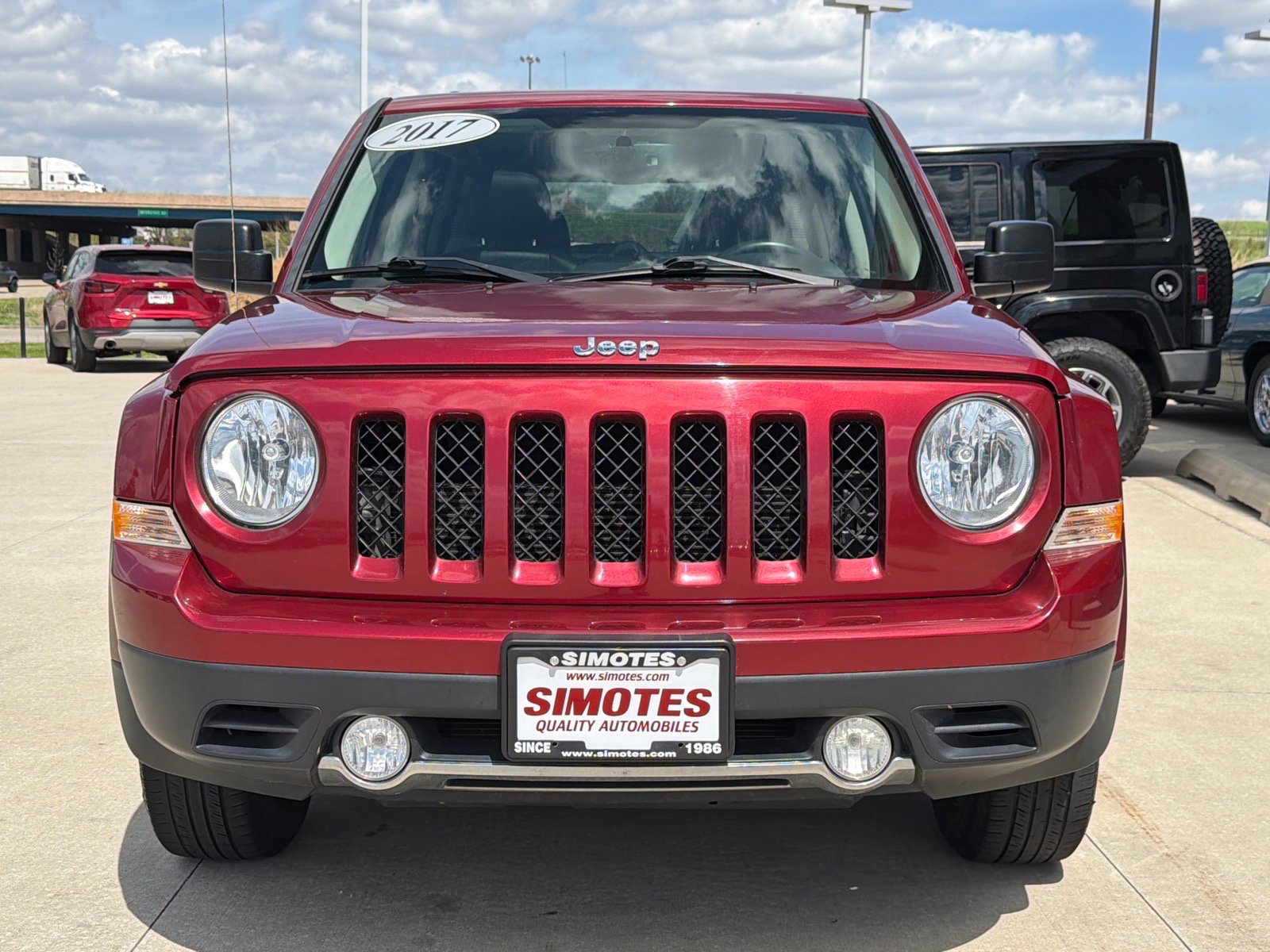 Used 2017 Jeep Patriot High Altitude AWD/4WD image 3