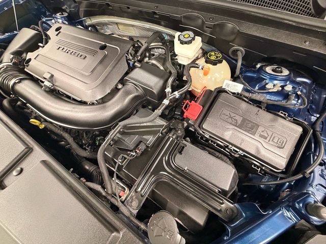 Used 2023 Buick Envision Avenir AWD/4WD image 11