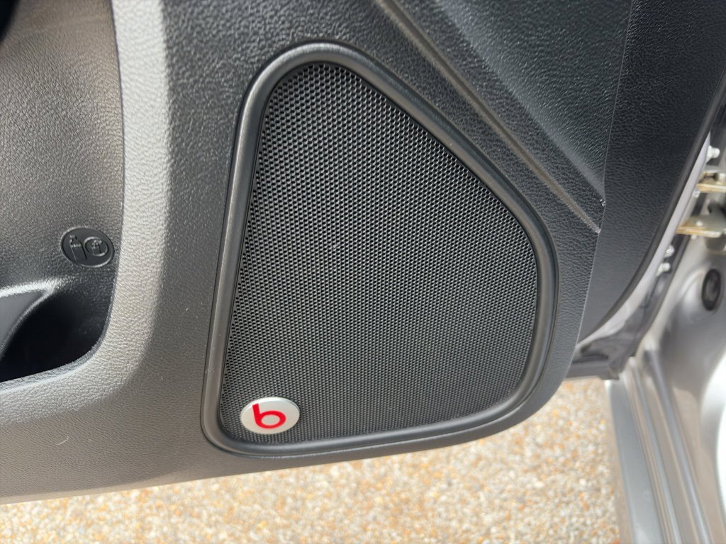 Used 2018 Chrysler 300 S w/ 300S Premium Group image 12