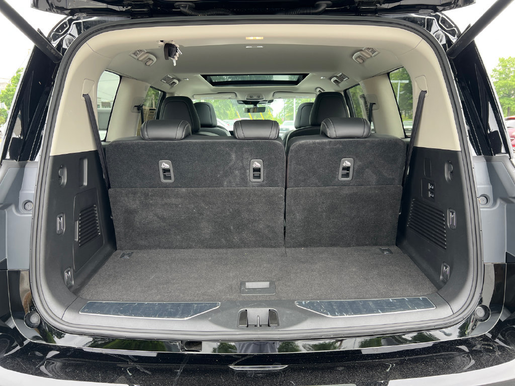 Certified 2025 INFINITI QX80 Pure AWD/4WD image 23