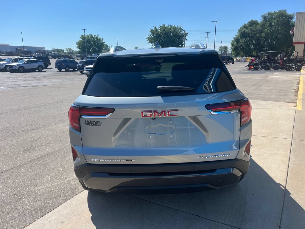 New 2026 GMC Terrain Elevation w/ Elevation Premium Package AWD/4WD image 6