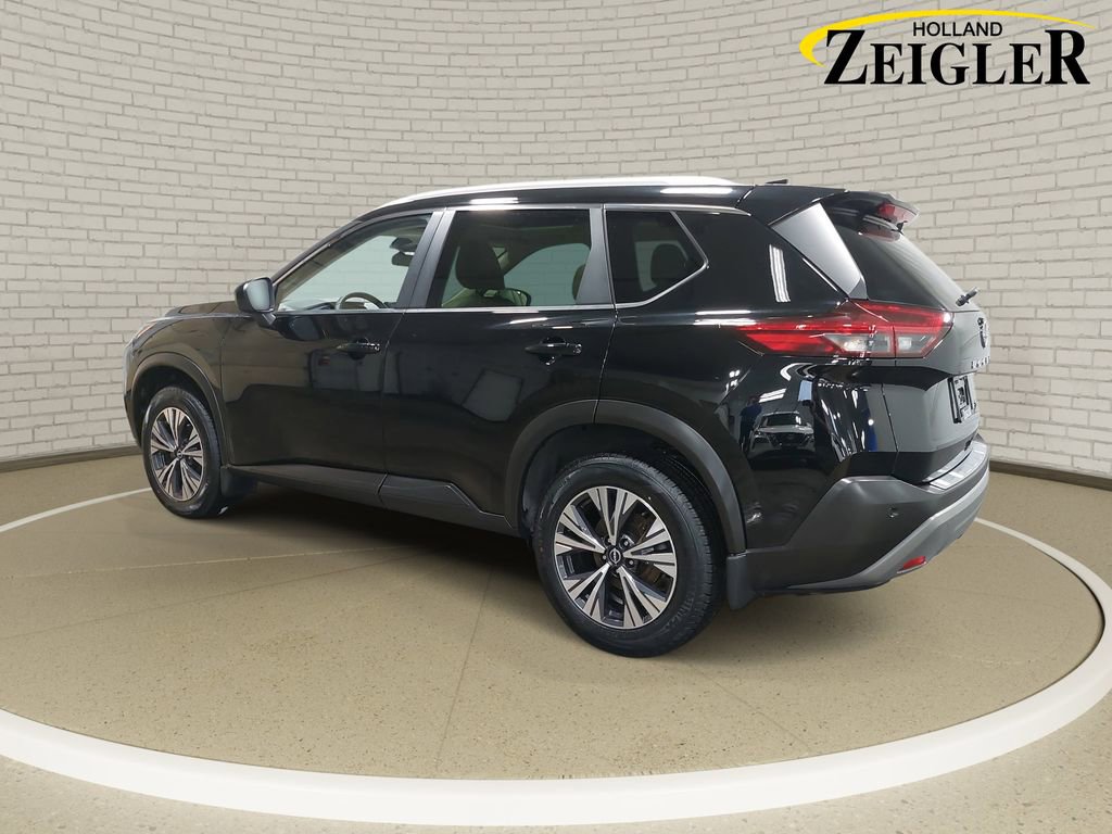 Certified 2023 Nissan Rogue SV w/ SV Premium B Package image 7