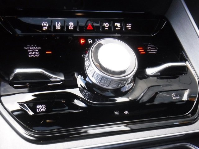 New 2025 Jeep Wagoneer Series II image 25