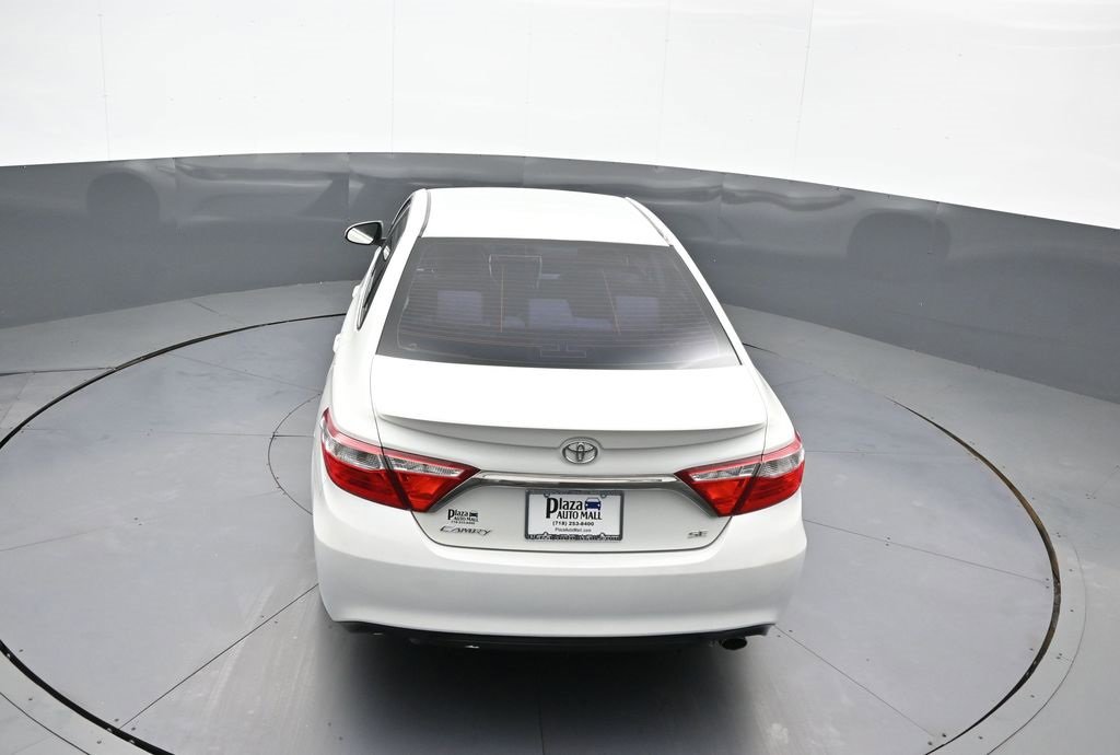 Used 2015 Toyota Camry SE image 37