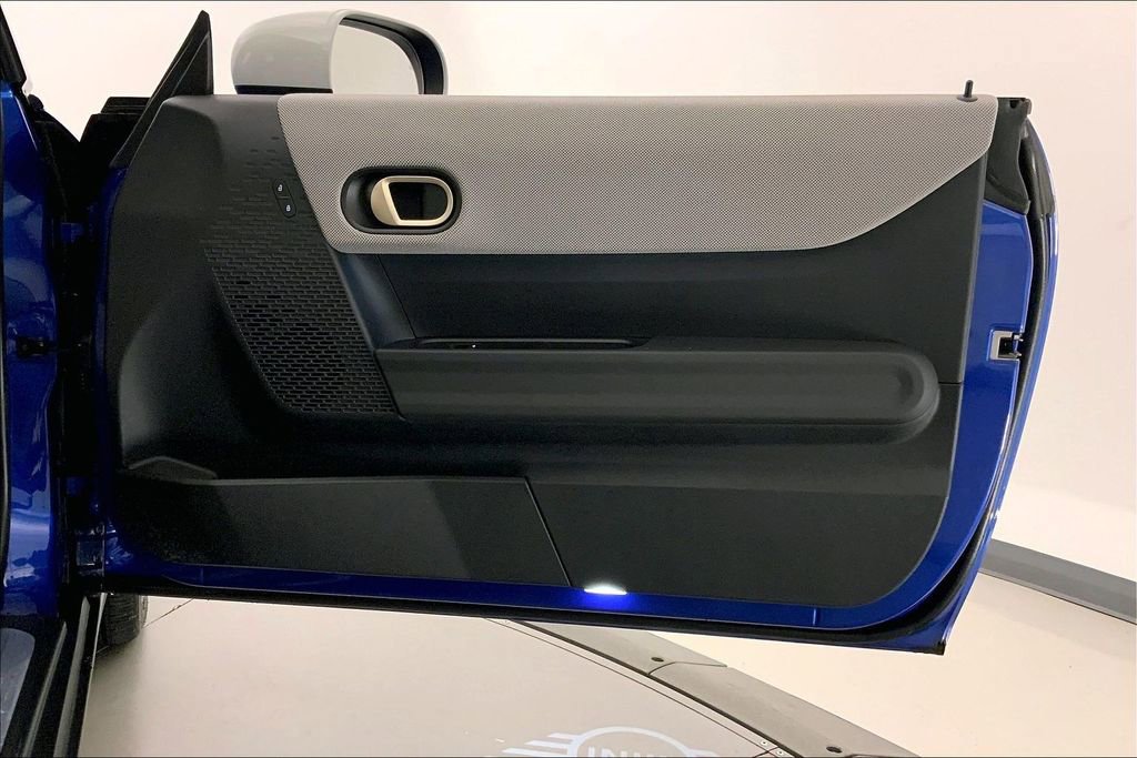 Used 2025 MINI Cooper S image 25