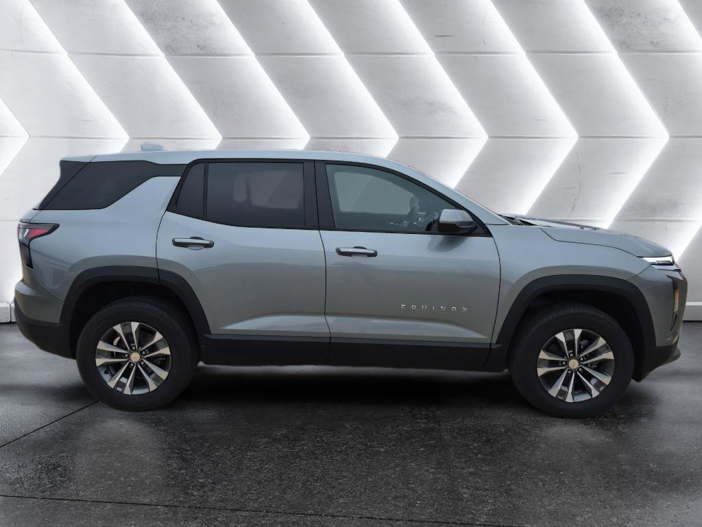 New 2026 Chevrolet Equinox LT FWD image 4
