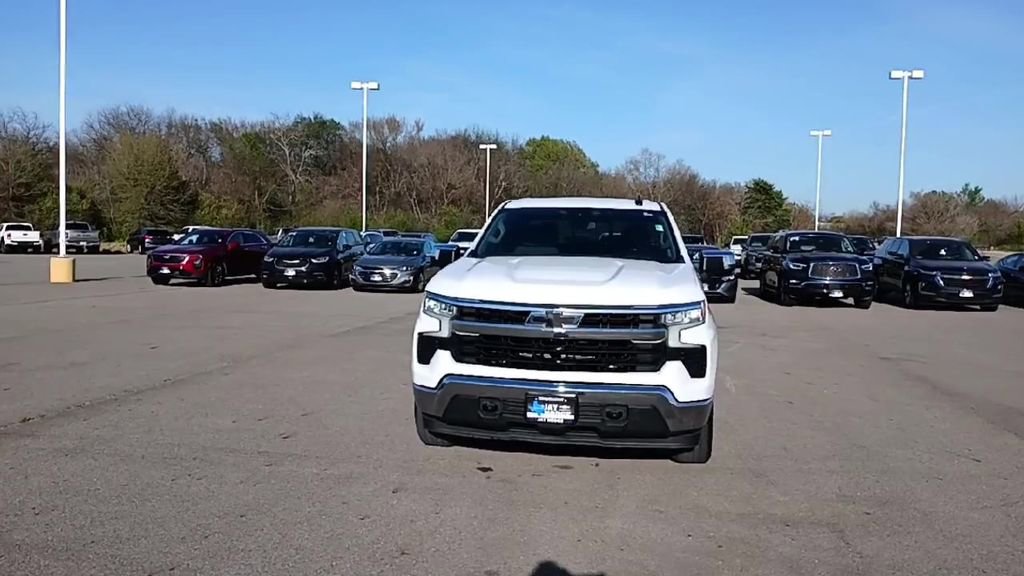 Certified 2022 Chevrolet Silverado 1500 LT w/ Texas Edition Plus image 3
