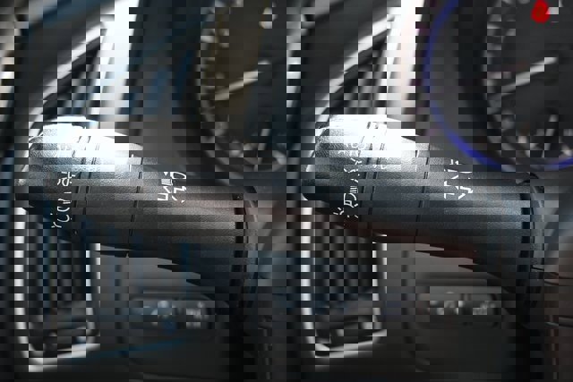 Used 2018 INFINITI Q60 3.0t Luxe image 36