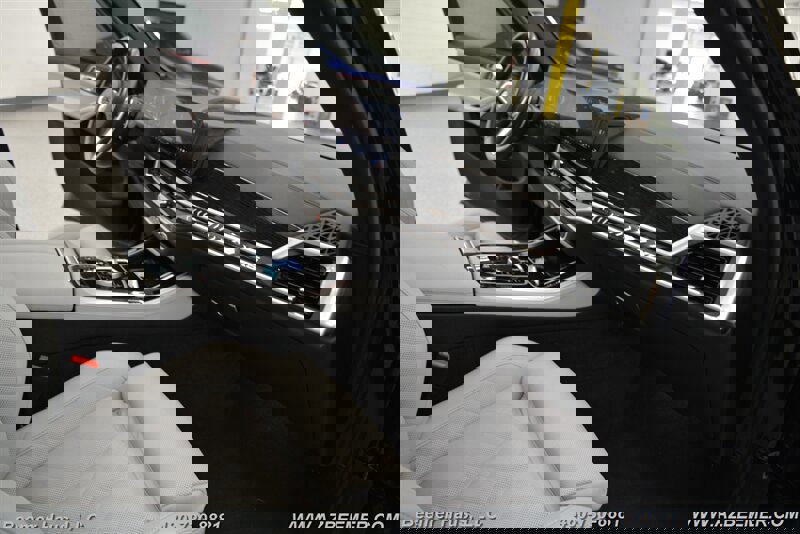 Used 2024 BMW X5 xDrive40i w/ M Sport Package image 20