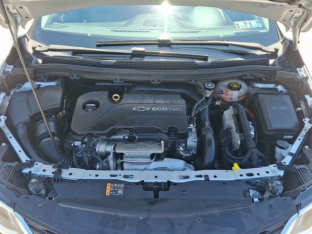 Used 2018 Chevrolet Cruze LS FWD image 29