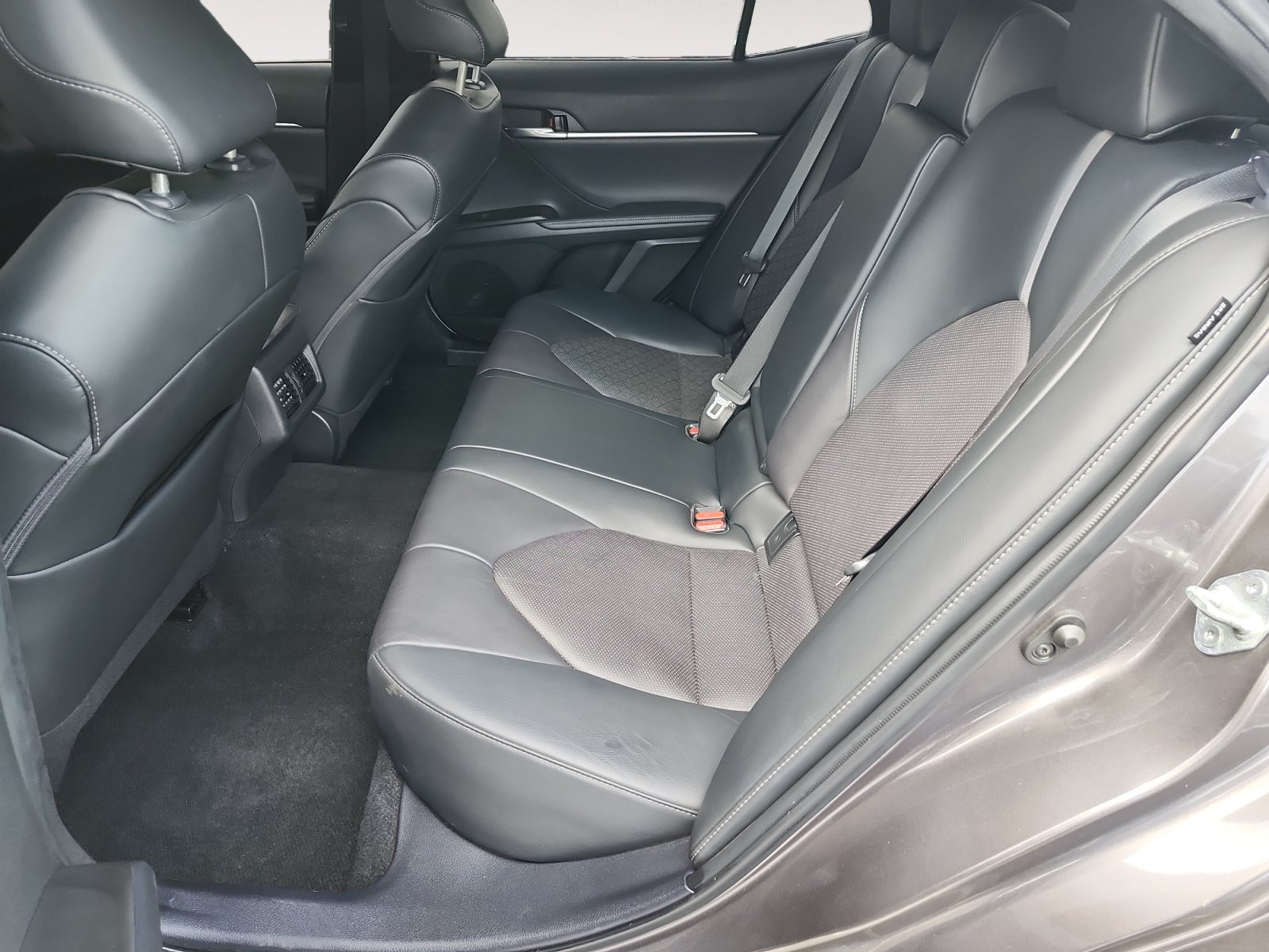 Used 2023 Toyota Camry XSE w/ Cold Weather Package AWD/4WD image 13