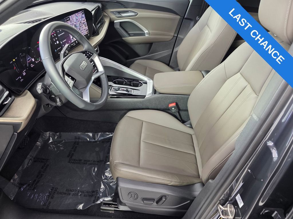 Used 2025 Audi Q5 Premium image 9