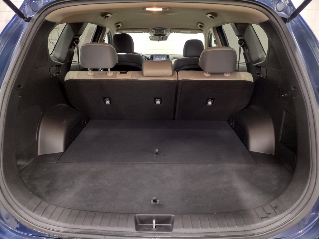 Certified 2023 Hyundai Santa Fe SE image 18
