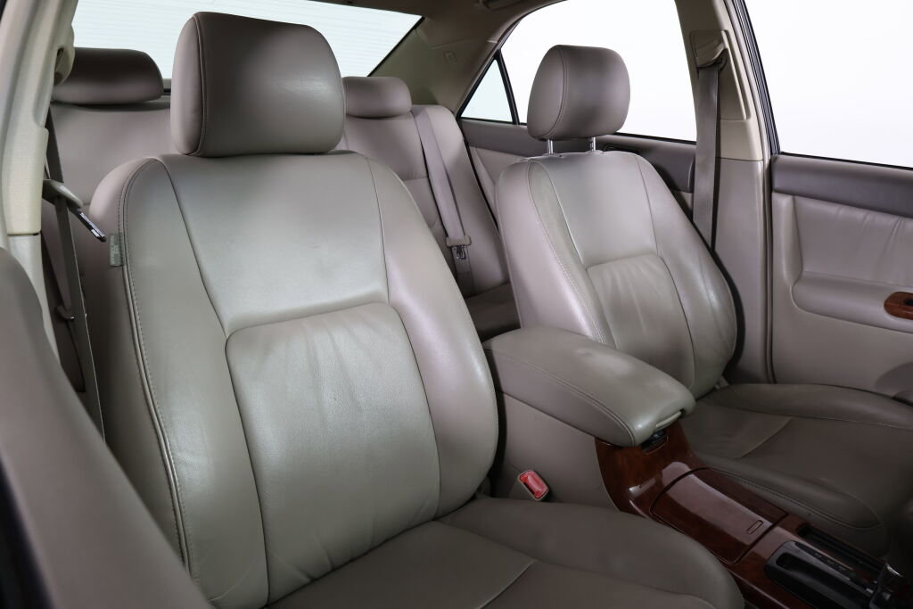 Used 2005 Toyota Camry XLE image 38