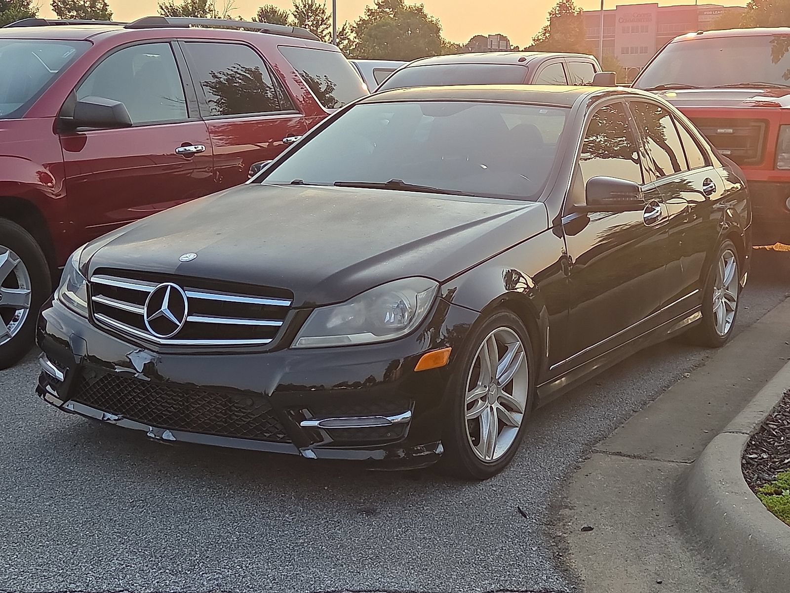 Used 2014 Mercedes-Benz C 250 Sedan image 2