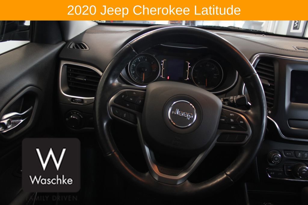 Used 2020 Jeep Cherokee Latitude w/ Cold Weather Group image 25