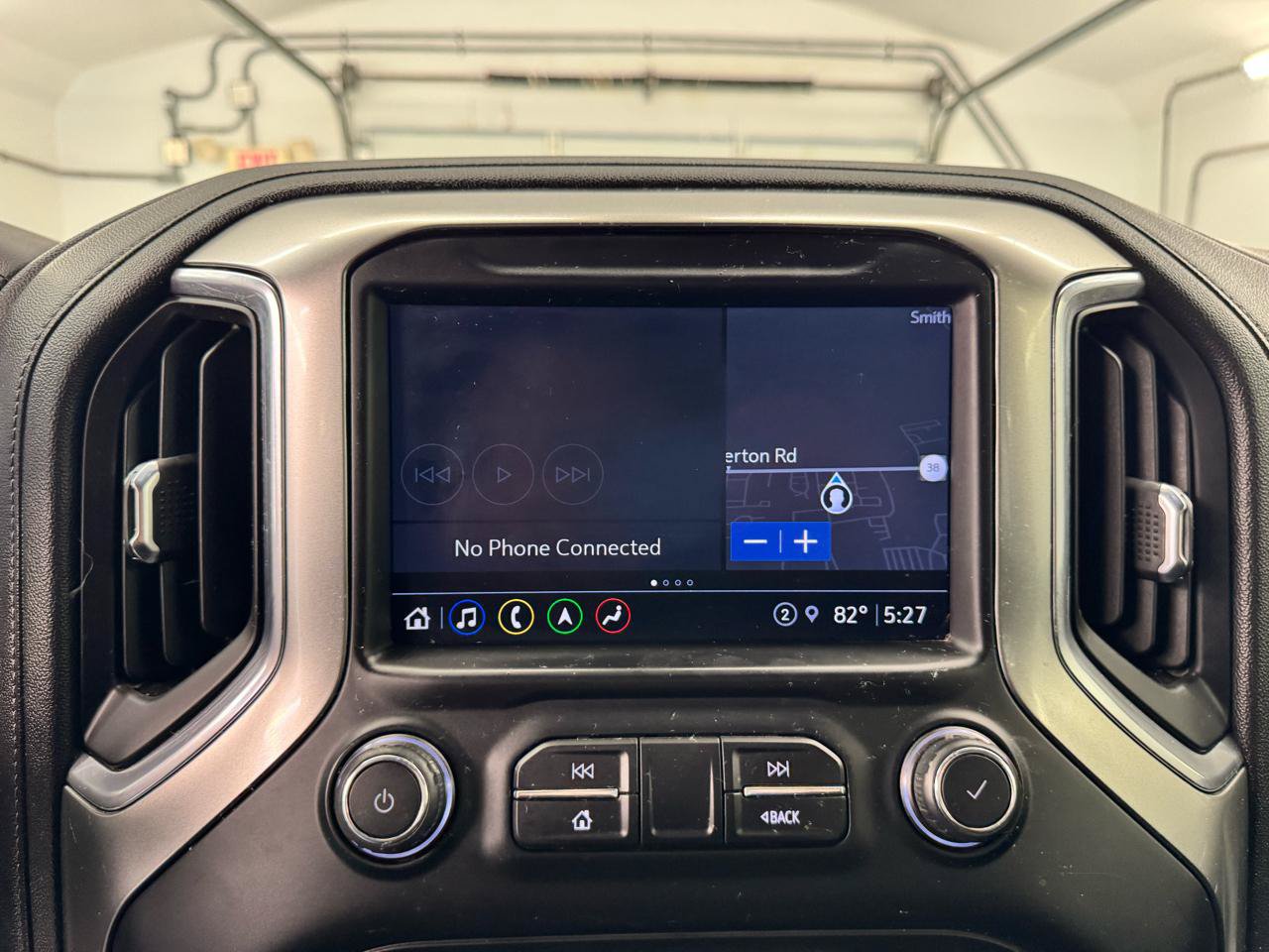 Used 2021 Chevrolet Silverado 2500 LTZ w/ LTZ Plus Package AWD/4WD image 36