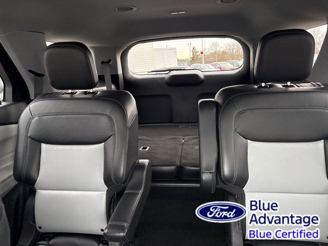 Used 2022 Ford Explorer XLT w/ Equipment Group 202A image 30