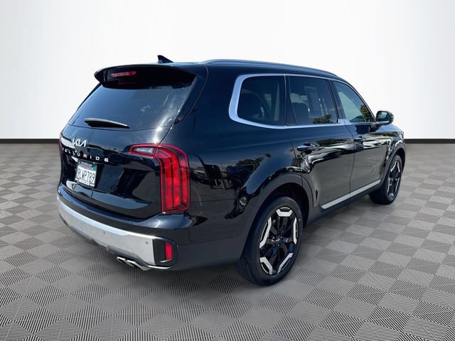 Used 2024 Kia Telluride S FWD image 7