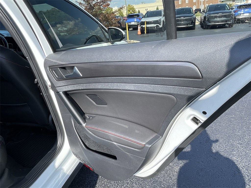 Used 2019 Volkswagen GTI SE w/ SE Experience Package image 22