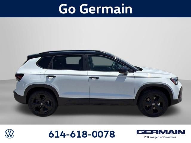 New 2026 Volkswagen Taos SE AWD/4WD image 4