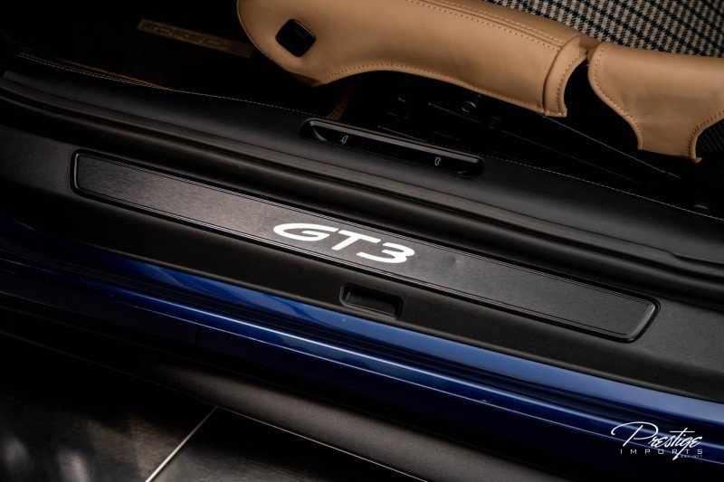Used 2022 Porsche 911 GT3 image 20