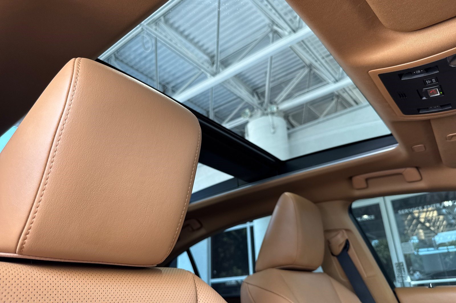 Certified 2025 Lexus ES 350 w/ Premium Package FWD image 20