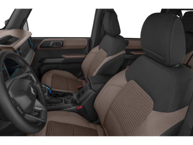 Used 2022 Ford Bronco Outer Banks AWD/4WD image 9