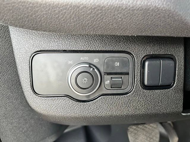 Used 2024 Mercedes-Benz Sprinter 2500 image 28