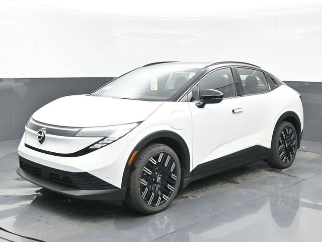 New 2026 Nissan Leaf Platinum+ w/ Cargo Package (Platinum+)