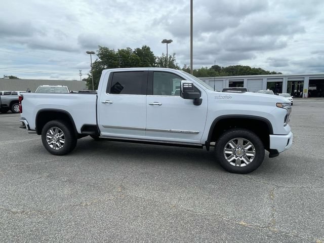 New 2026 Chevrolet Silverado 2500 High Country w/ High Country Premium Package AWD/4WD image 2