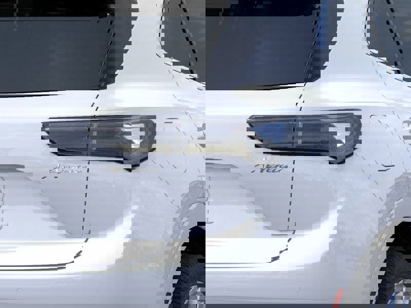 New 2026 Buick Envision Avenir image 11