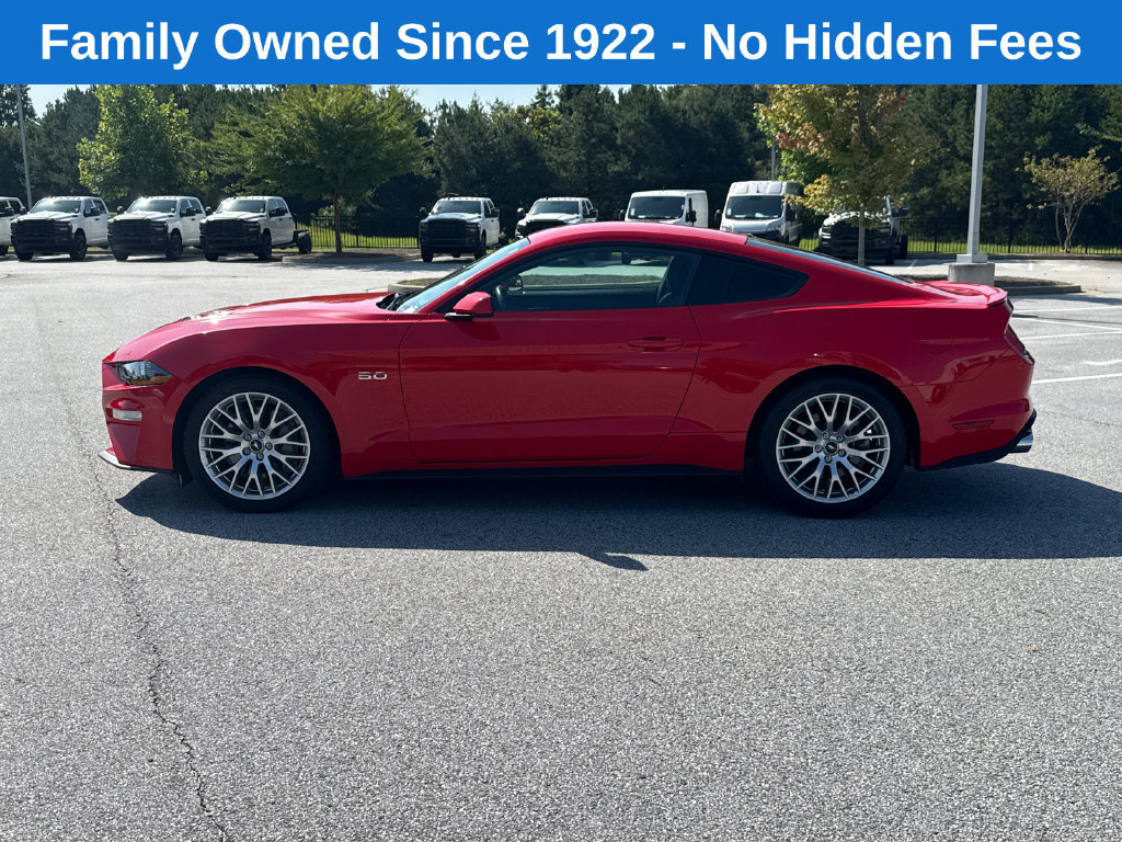 Used 2018 Ford Mustang GT RWD image 4