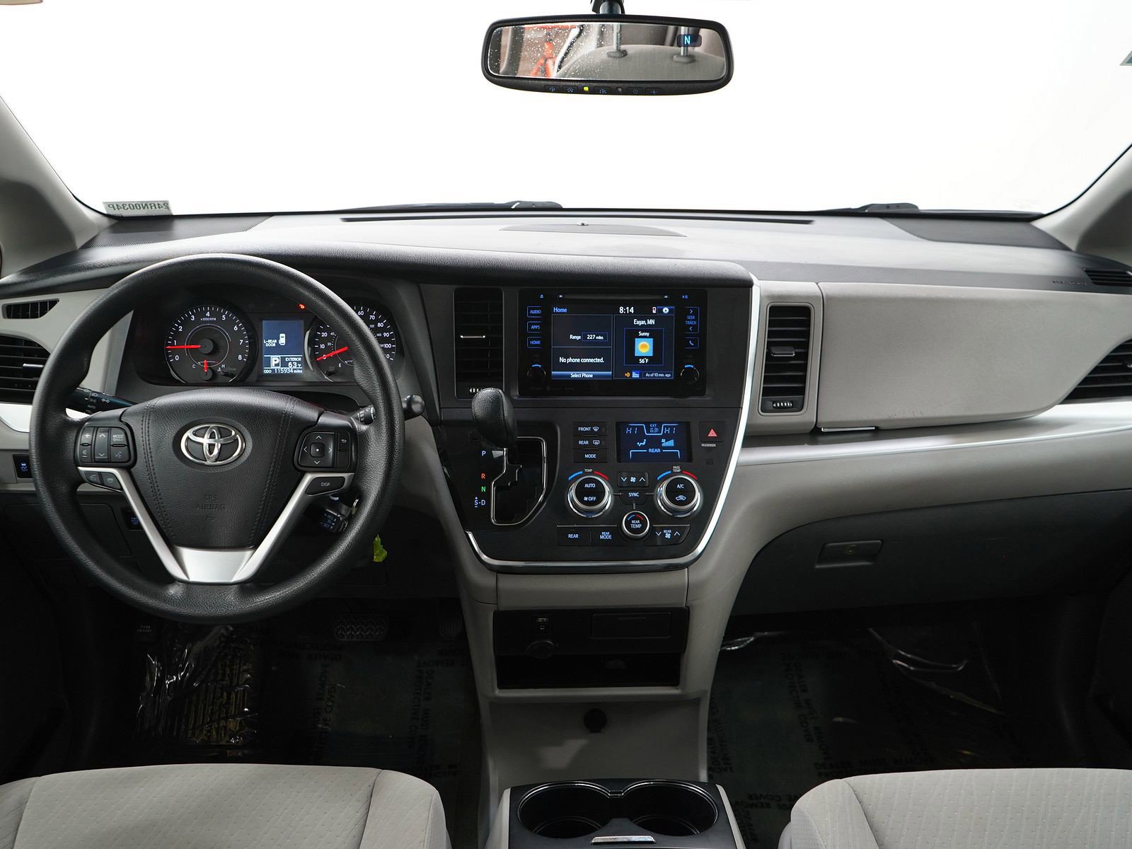 Used 2017 Toyota Sienna LE image 17