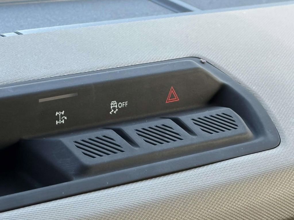 Used 2025 Ford Bronco Big Bend image 27