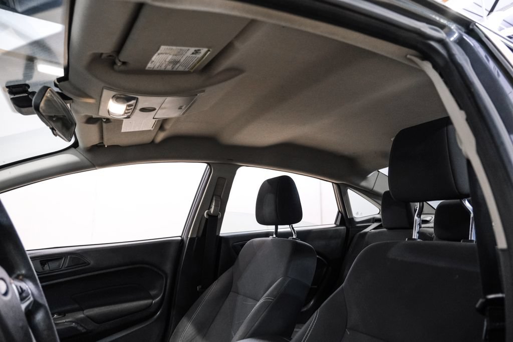 Used 2019 Ford Fiesta SE FWD image 27