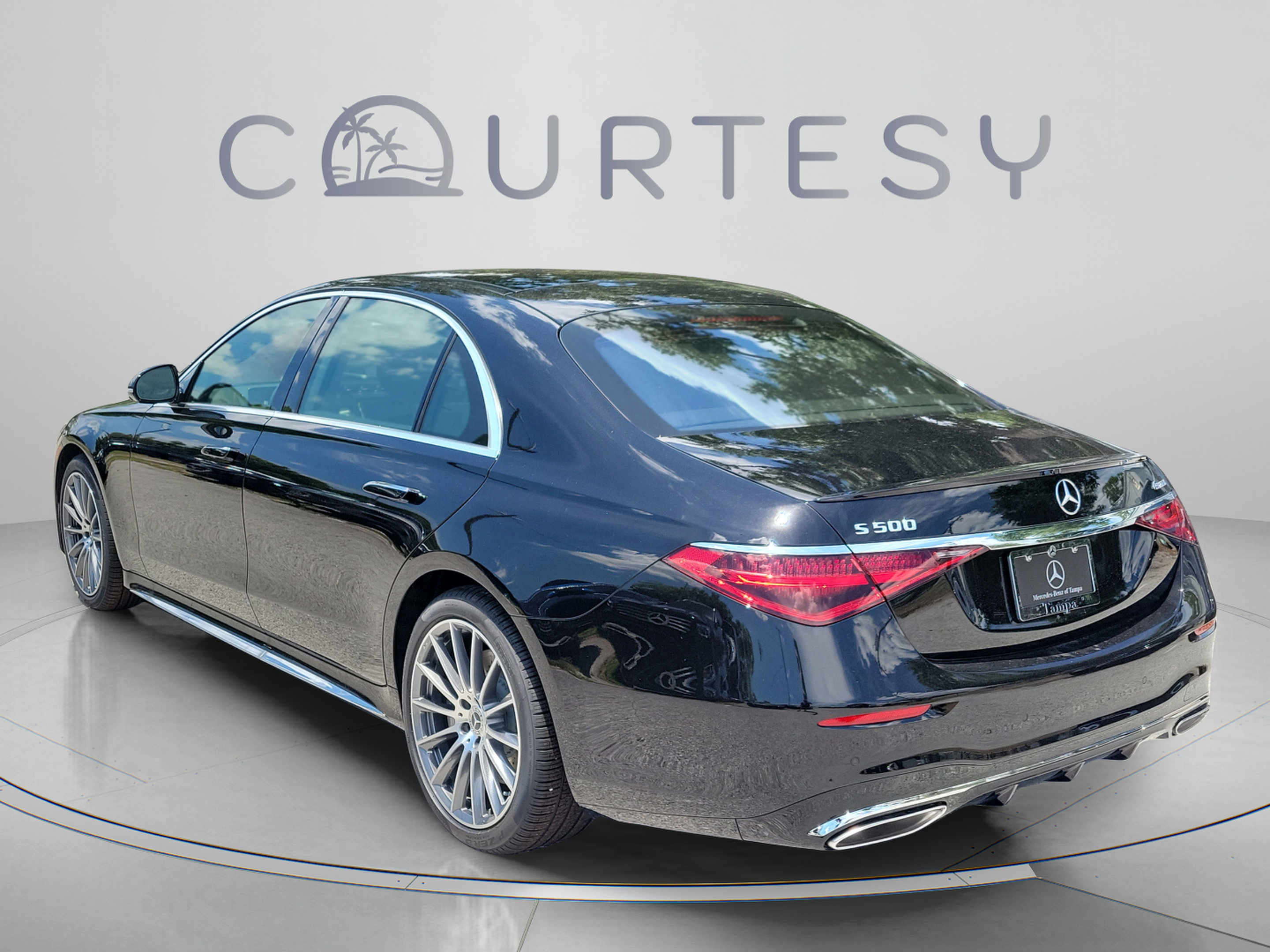 New 2026 Mercedes-Benz S 500 4MATIC image 2