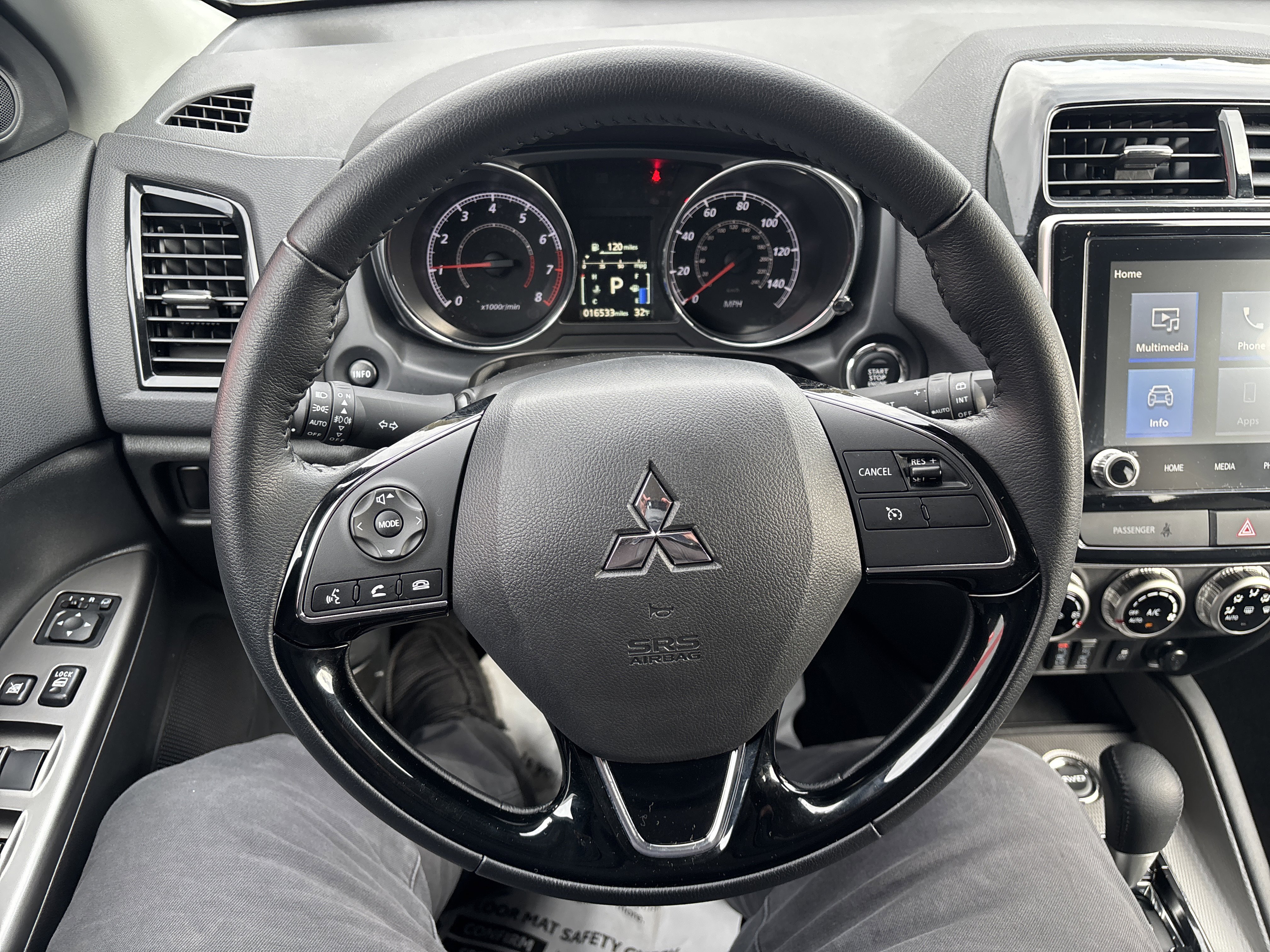 Used 2025 Mitsubishi Outlander Sport SE image 18