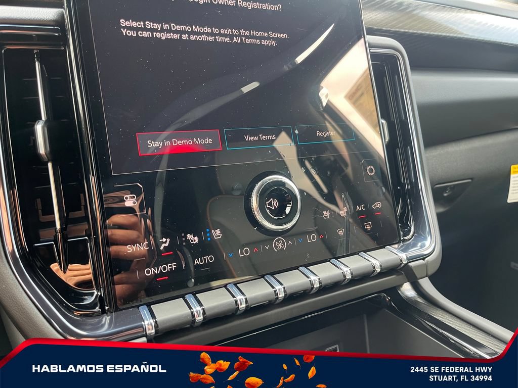 New 2026 GMC Yukon XL AT4 w/ AT4 Premium Plus Package AWD/4WD image 30
