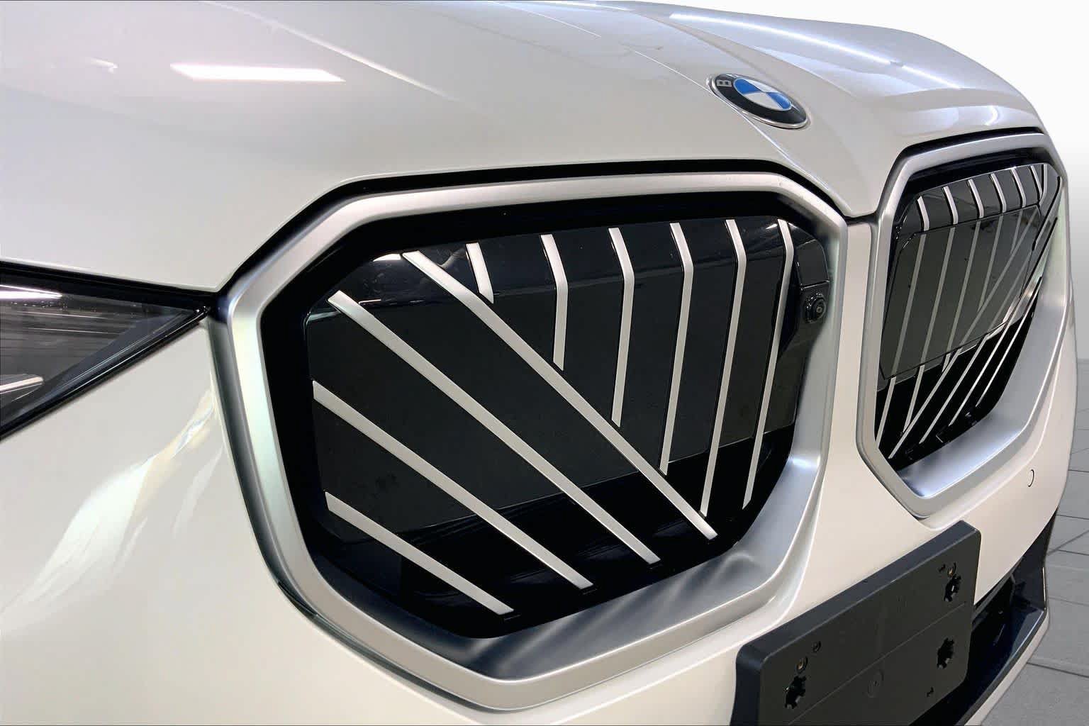 Used 2025 BMW X3 xDrive30i w/ Premium Package AWD/4WD image 32
