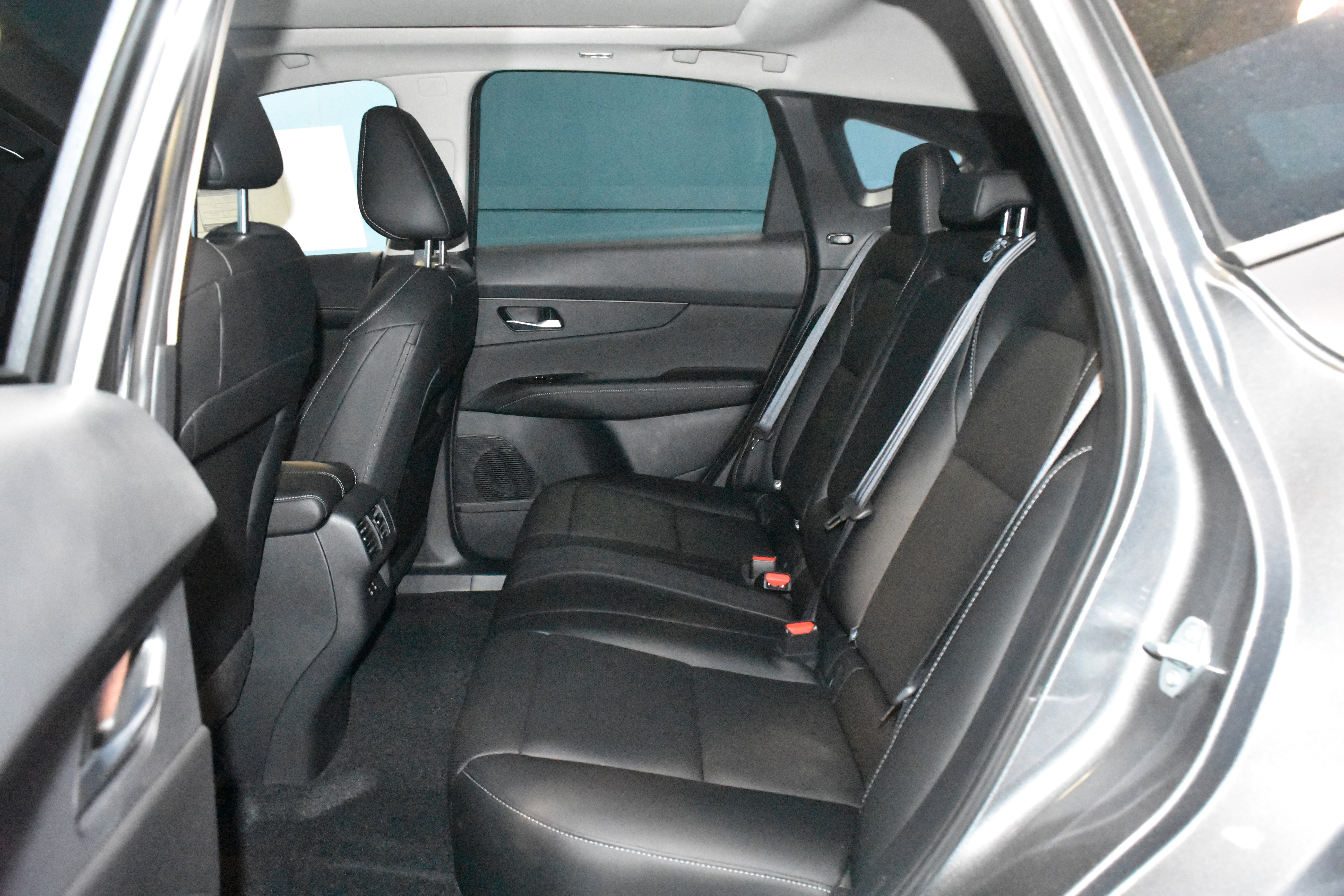 New 2026 Nissan Murano SL image 18