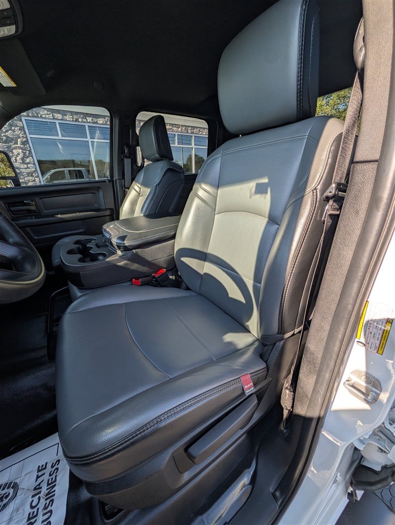 Used 2025 RAM 2500 Tradesman w/ Bed Convenience Group AWD/4WD image 17